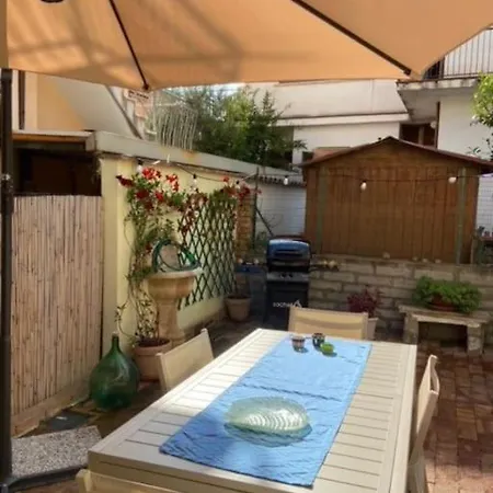 Apartmán Con Ingresso Indipendente E Giardino *